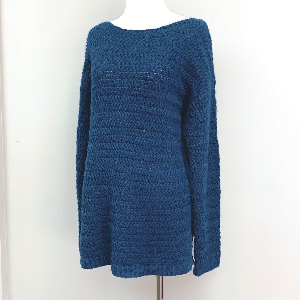Lord & Taylor oversized knit sweater